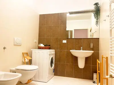 Bagno di Florence Green Apartment