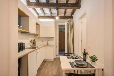 Cucina o angolo cottura di Oltrarno Suite in Florence