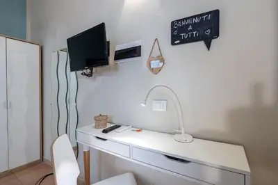TV o dispositivi per l'intrattenimento presso GuestHost - Porta Romana & Boboli Suite
