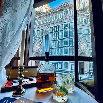 La Mandorla Iconic Duomo View