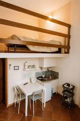 Cucina o angolo cottura di Loft azalea garden WiFi air conditioning