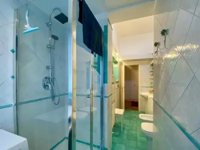 Bagno di Il giardino sospeso di Anna