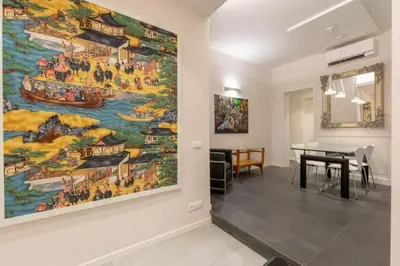 Planimetria di Stylish four bedrooms apartment - Florence center