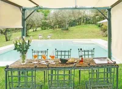 Piscina di Apartments Florence - Villa La Medicea with swimming pool o nelle vicinanze