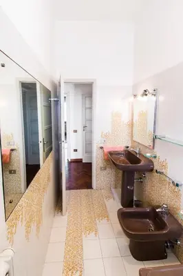 Bagno di Lorena Flat Firenze by Charming Italy Tour
