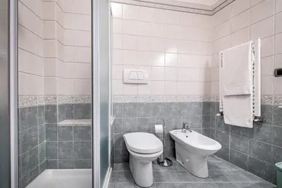 Bagno di YiD Elegant apt with garage