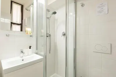 Bagno di Holiday AD Duomo, Florence