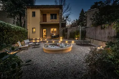 Giardino di Garden apartment, il tuo accogliente rifugio a Firenze
