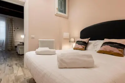 Letto o letti in una camera di Fiesolana Elegant