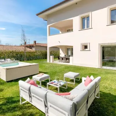 Genteel Home Villa Prato