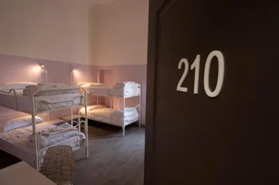 Letto o letti in una camera di Hotel & Hostel 7