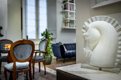 Area soggiorno di YiD luxury & Design penthouse L5