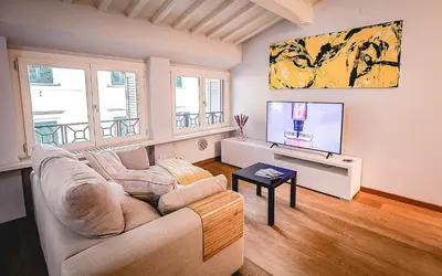 TV o dispositivi per l'intrattenimento presso Acacia Firenze - Cocco