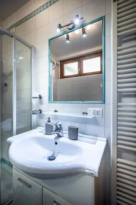 Bagno di YID Oltrarno segreto