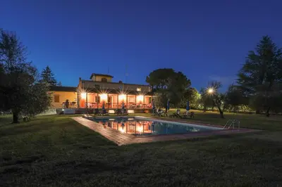 Piscina di Agriturismo Michelangelo o nelle vicinanze