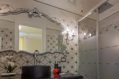 Bagno di Florencia Luxury Apartament