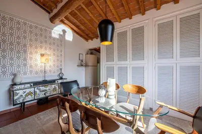 Area soggiorno di [View of Pitti Palace] Elegant Loft