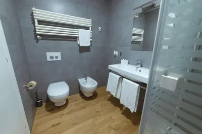 Bagno di Statuto suite