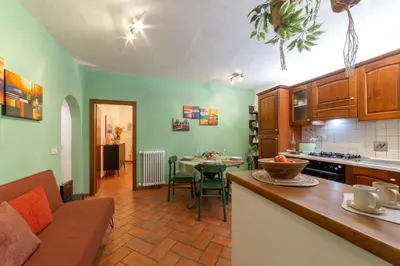 Cucina o angolo cottura di Magnoli cozy flat two steps from Ponte Vecchio