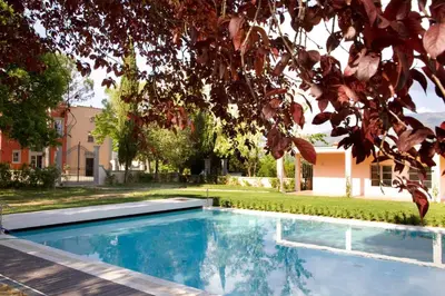 Piscina di Apartments in Rignano sull Arno Firenze Toskana 43635 o nelle vicinanze