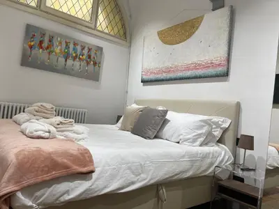Letto o letti in una camera di Unique and antique apartment