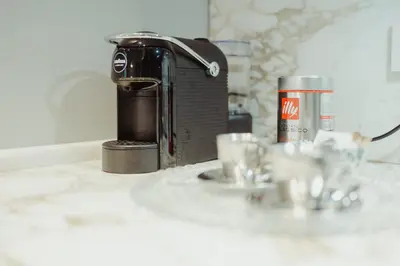 Set per la preparazione di tè e caffè presso Bufalini Boutique Apartment