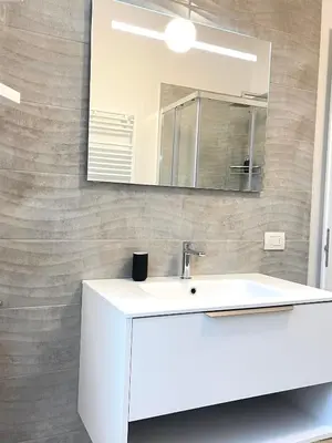 Bagno di Casa Cavour Brown